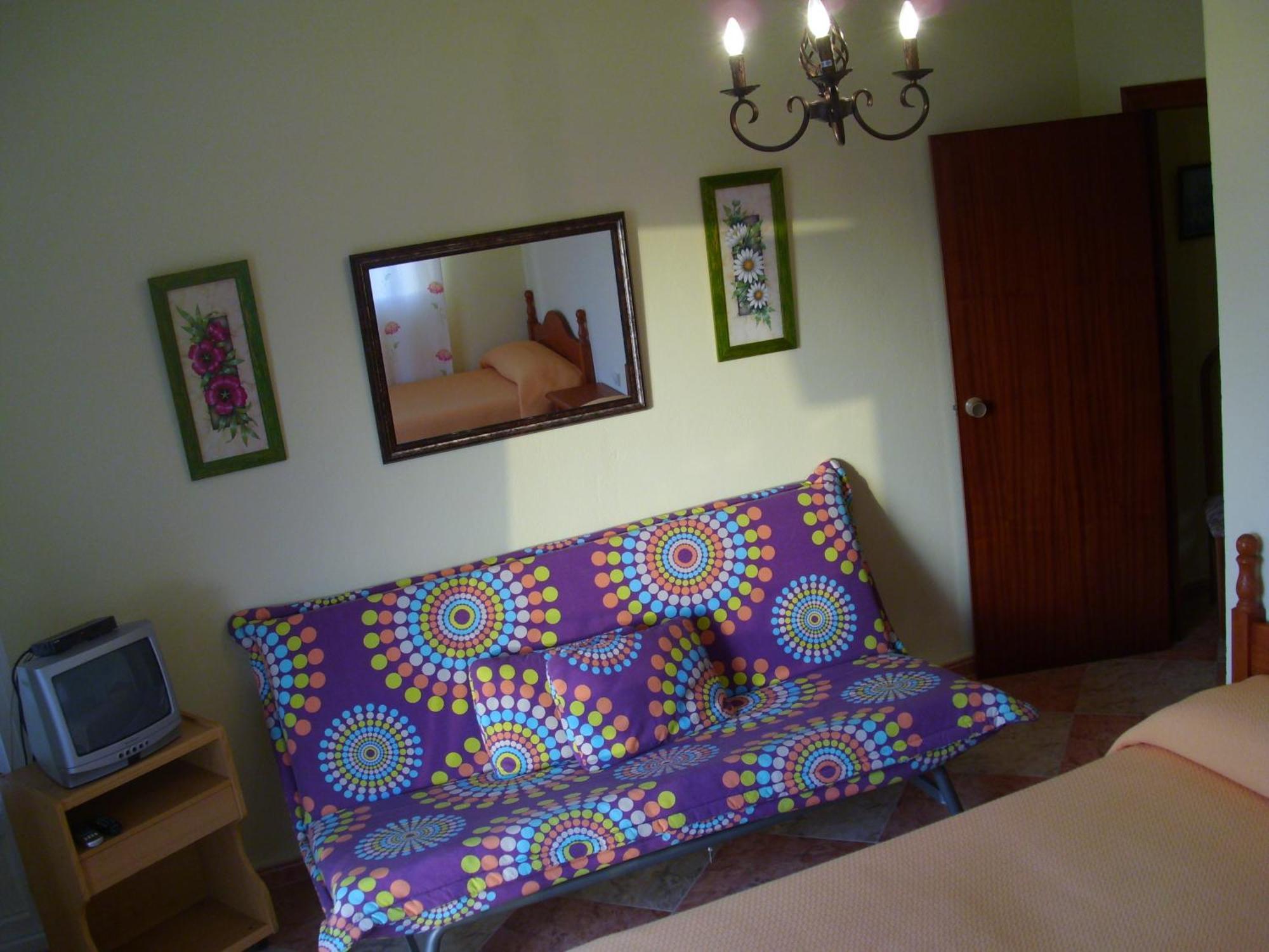 Hostal Sonrisa Del Mar Коніль-де-ла-Фронтера Екстер'єр фото