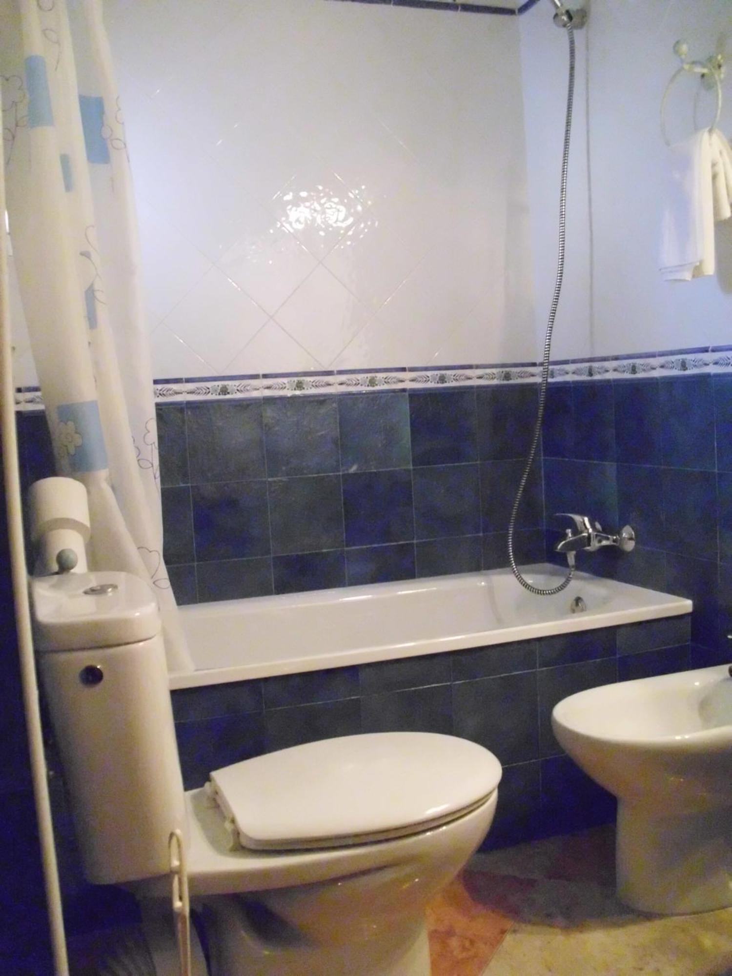 Hostal Sonrisa Del Mar Коніль-де-ла-Фронтера Екстер'єр фото