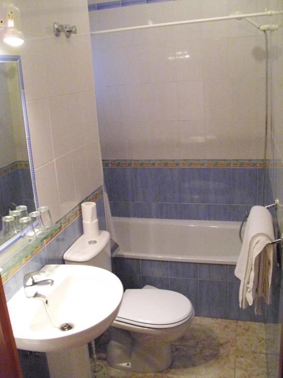 Hostal Sonrisa Del Mar Коніль-де-ла-Фронтера Номер фото